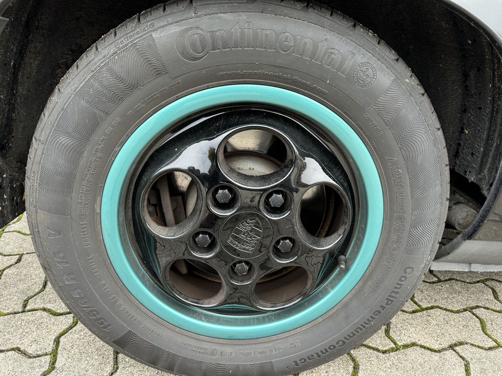 Porsche 924 S Exclusivmodell LeMans