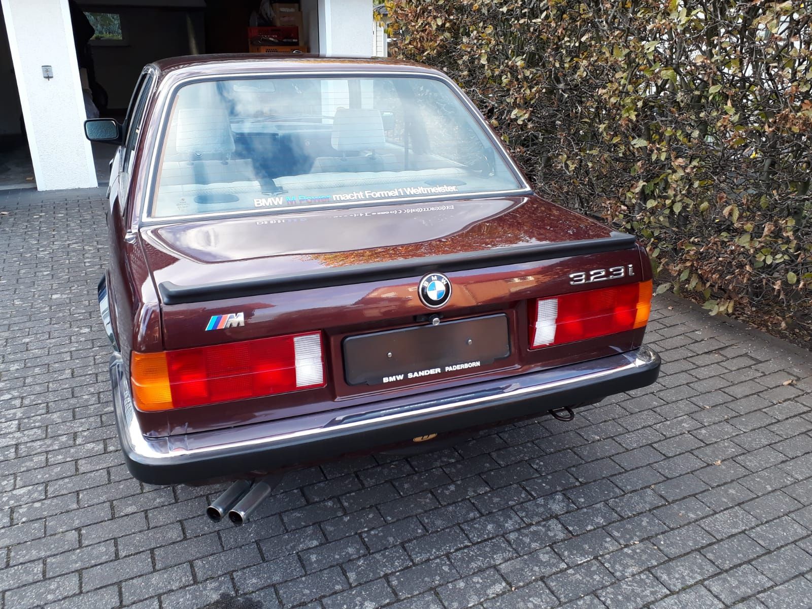 BMW 323 E 30
