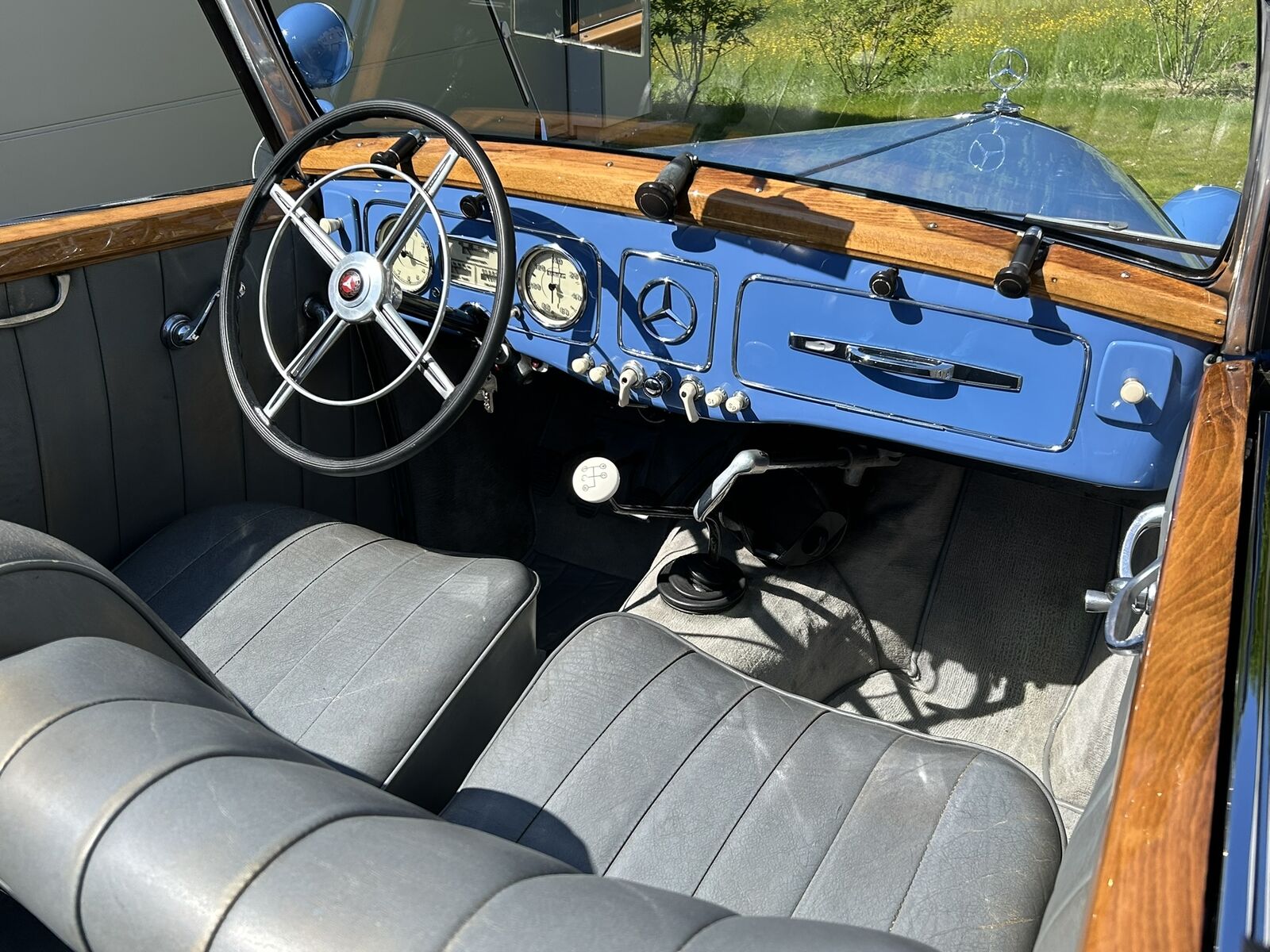 Mercedes-Benz 230 Cabriolet B