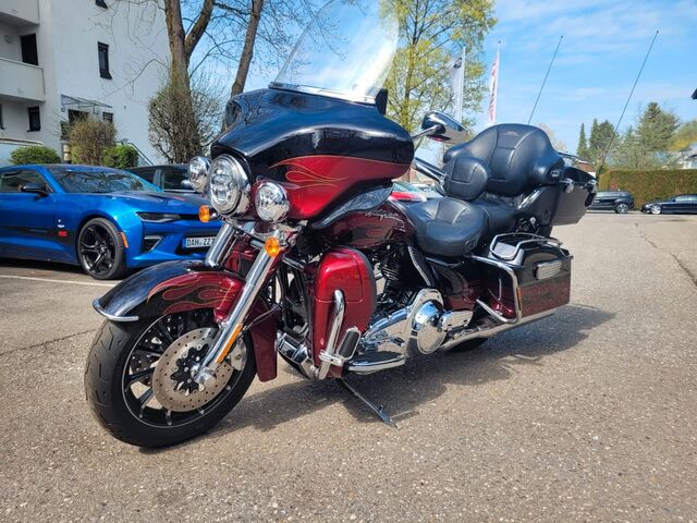 HARLEY DAVIDSON CVO Ultra Classic E-Glide, Top gepflegt Ansicht 2 für Fahrzeugdetailseite