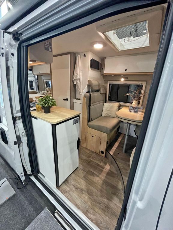 LMC Pure 640 Automatik*Allwetter Ansicht 5 für Fahrzeugdetailseite