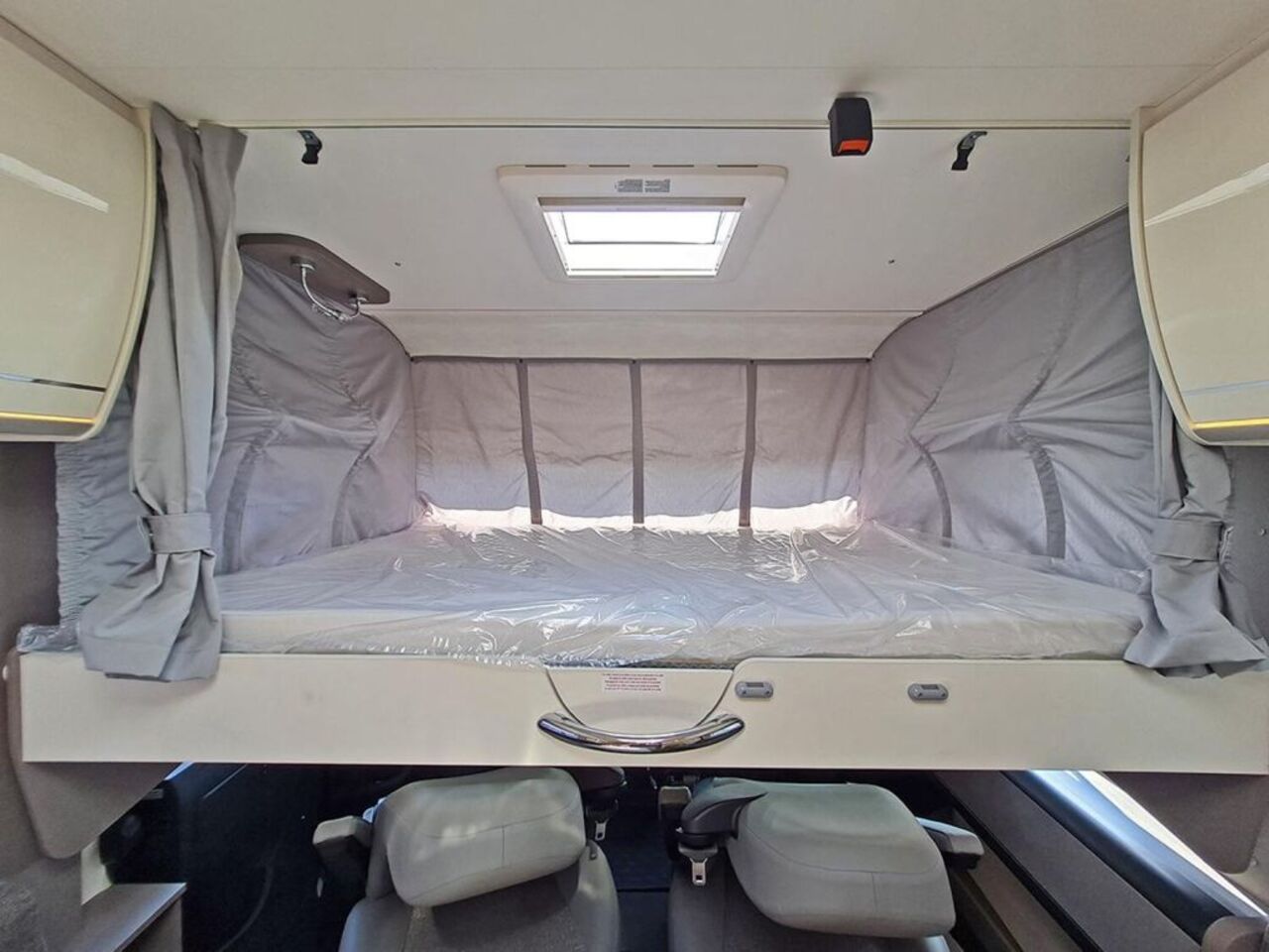 ETRUSCO 7400 SBC *AUTOMATIK*RAHMENFENSTER*ISOFIX Ansicht 16 für Fahrzeugdetailseite