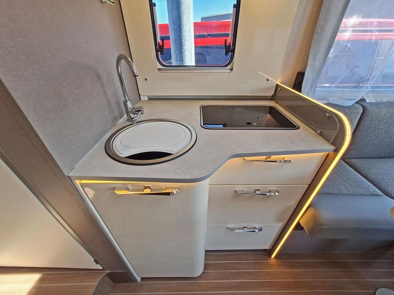 ETRUSCO 7400 SBC *AUTOMATIK*RAHMENFENSTER*ISOFIX Ansicht 6 für Fahrzeugdetailseite