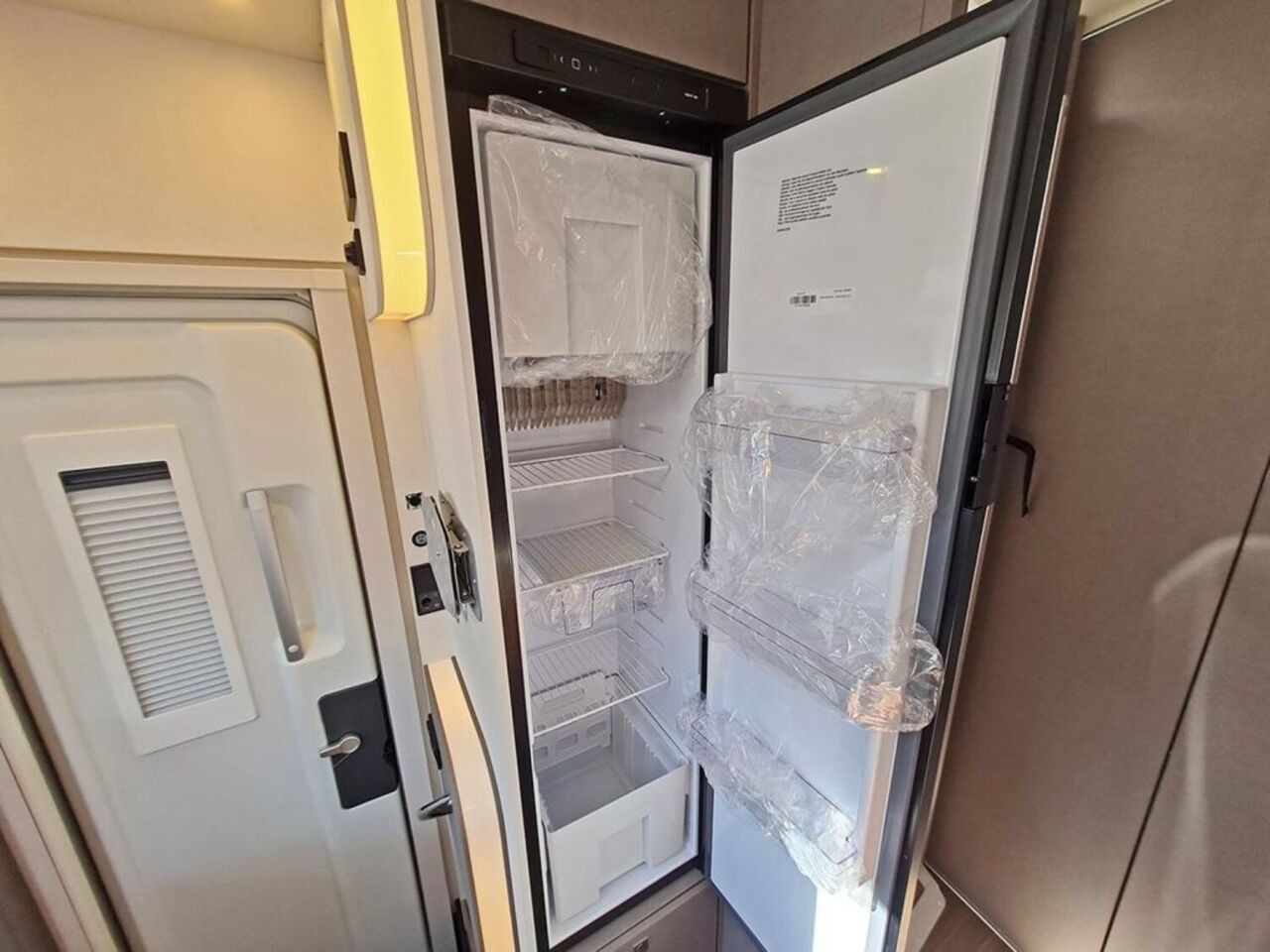 ETRUSCO 7400 SBC *AUTOMATIK*RAHMENFENSTER*ISOFIX Ansicht 8 für Fahrzeugdetailseite