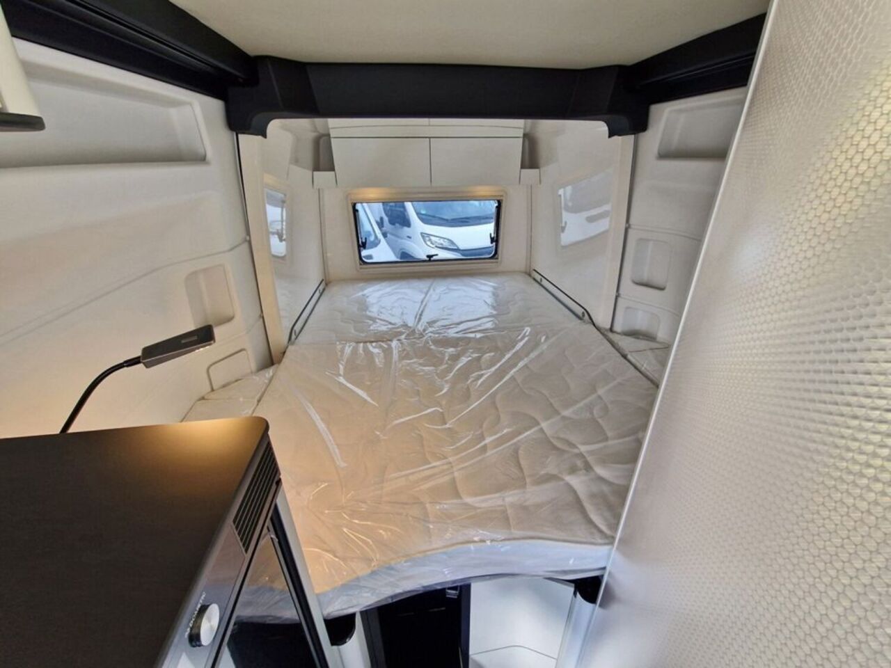 WESTFALIA AD Aufstelldach 4x4*OFFROAD-PAKET*DISTRONIC Ansicht 12 für Fahrzeugdetailseite