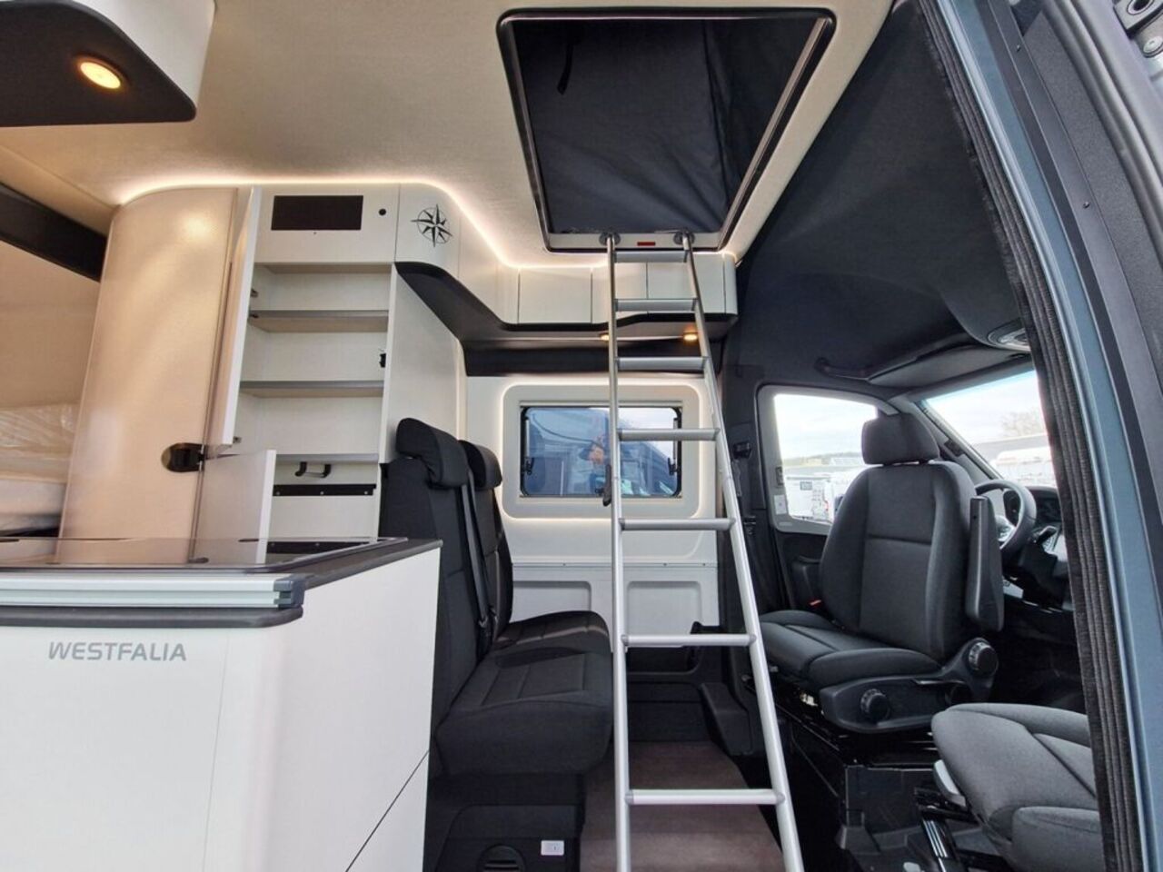 WESTFALIA AD Aufstelldach 4x4*OFFROAD-PAKET*DISTRONIC Ansicht 17 für Fahrzeugdetailseite