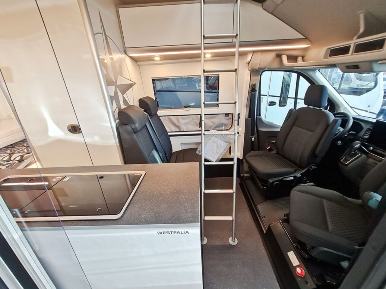 WESTFALIA Limited Automatik*AHK*Alus Ansicht 13 für Fahrzeugdetailseite
