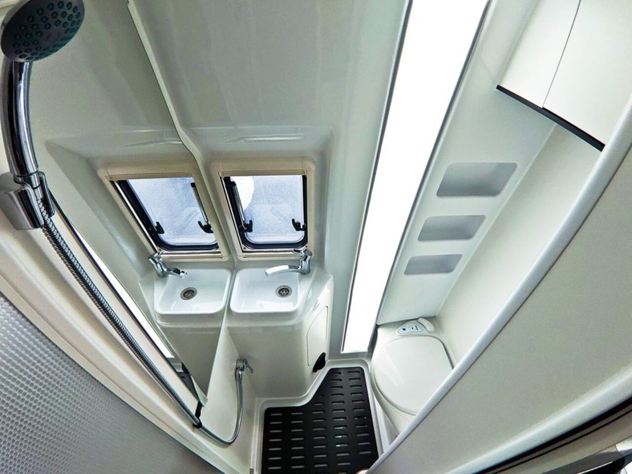 WESTFALIA HD Hochdach Hochdach*Offroad*Radträger Ansicht 15 für Fahrzeugdetailseite