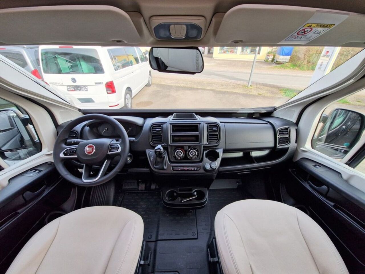 KARMANN 625 Lithium*Alus*Automatik Ansicht 14 für Fahrzeugdetailseite