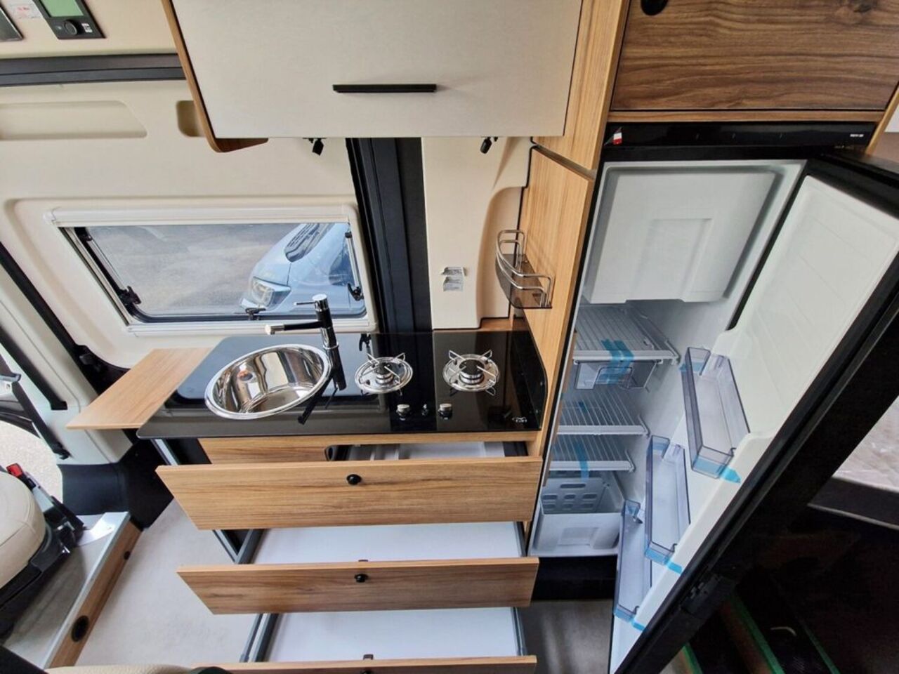 KARMANN 625 Lithium*Alus*Automatik Ansicht 6 für Fahrzeugdetailseite