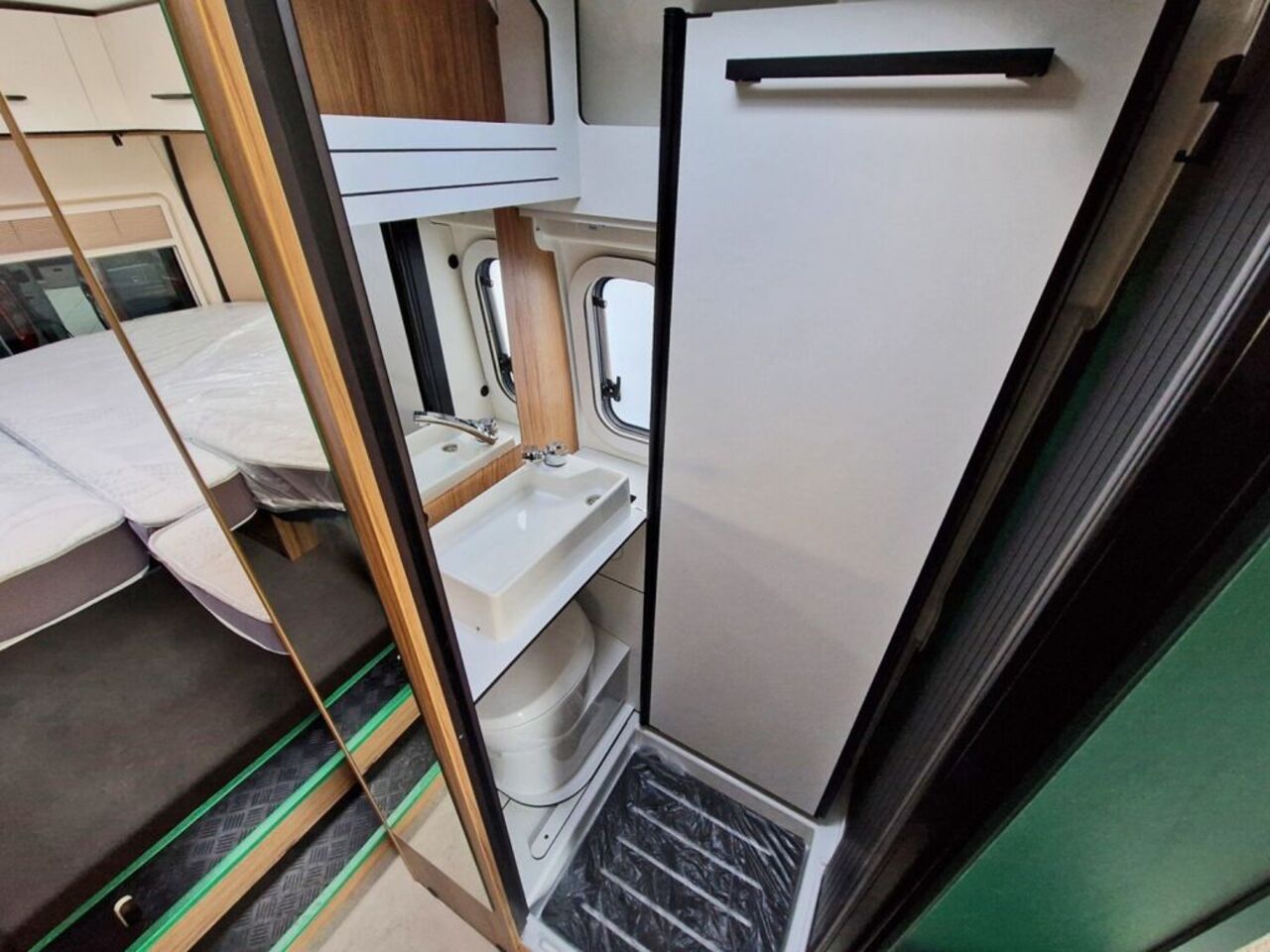 KARMANN 625 Lithium*Alus*Automatik Ansicht 7 für Fahrzeugdetailseite