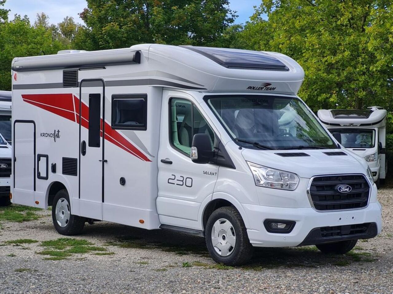 ROLLER TEAM 230 TL *ATM*32"*ACC*Winter Paket*LITHIUM Ansicht 1 für Fahrzeugdetailseite