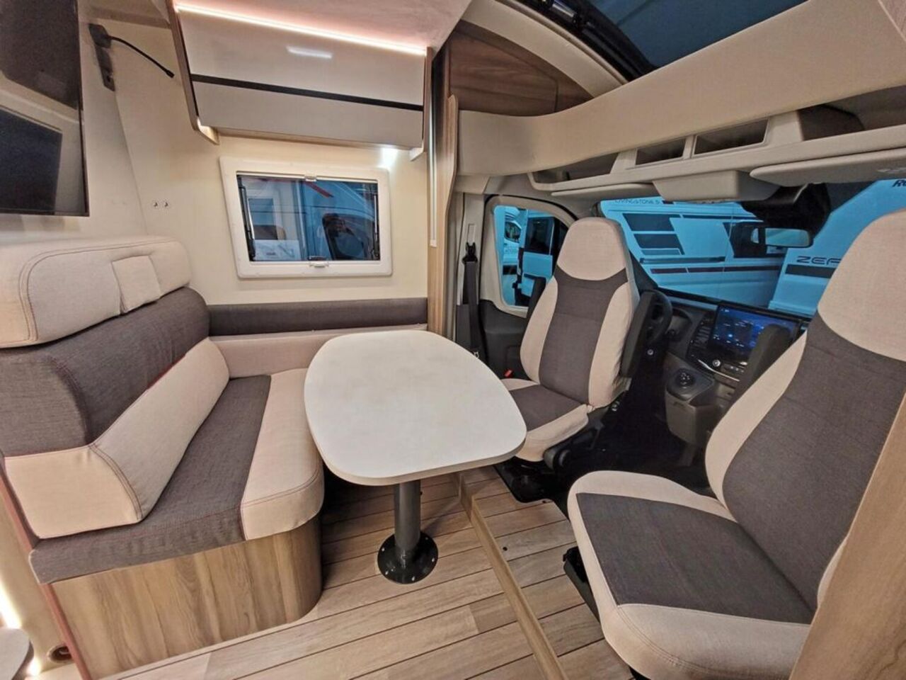 ROLLER TEAM 291 TL *ATM*32"*ACC*Winter Paket*LITHIUM Ansicht 4 für Fahrzeugdetailseite