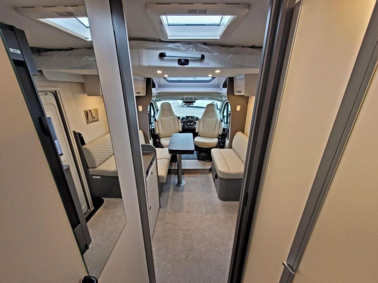 ETRUSCO 7.4 SBC *ACC*LITHIUM*MARKISE*RFK* Ansicht 14 für Fahrzeugdetailseite