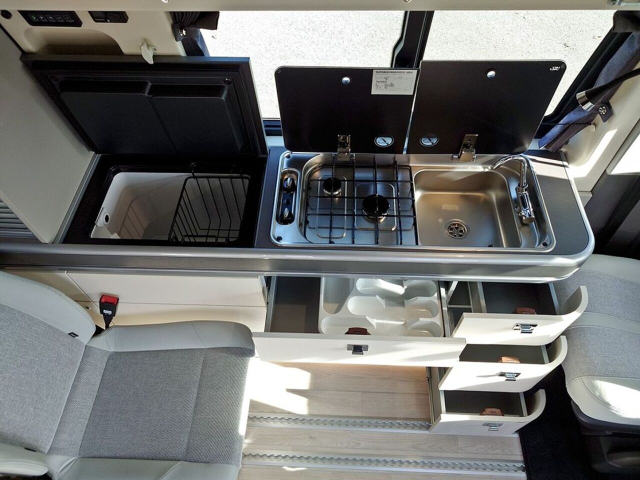 WESTFALIA Six Navi*ACC*3,2to*Alu Ansicht 10 für Fahrzeugdetailseite