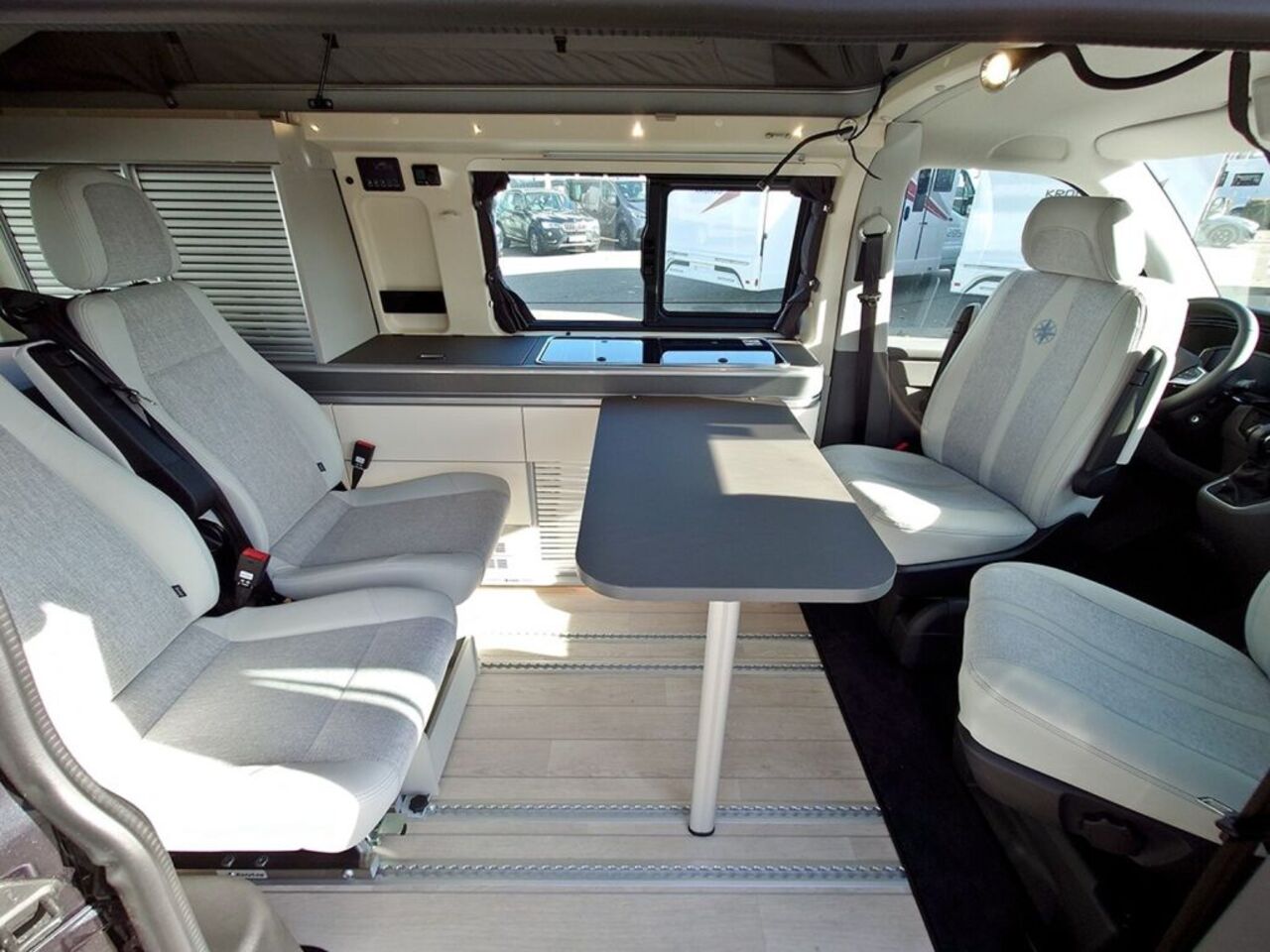 WESTFALIA Six Navi*ACC*3,2to*Alu Ansicht 8 für Fahrzeugdetailseite