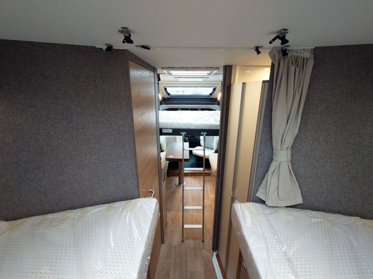 DETHLEFFS T 7055 EBL *Winter*Active*Assistenz*ATM Ansicht 14 für Fahrzeugdetailseite