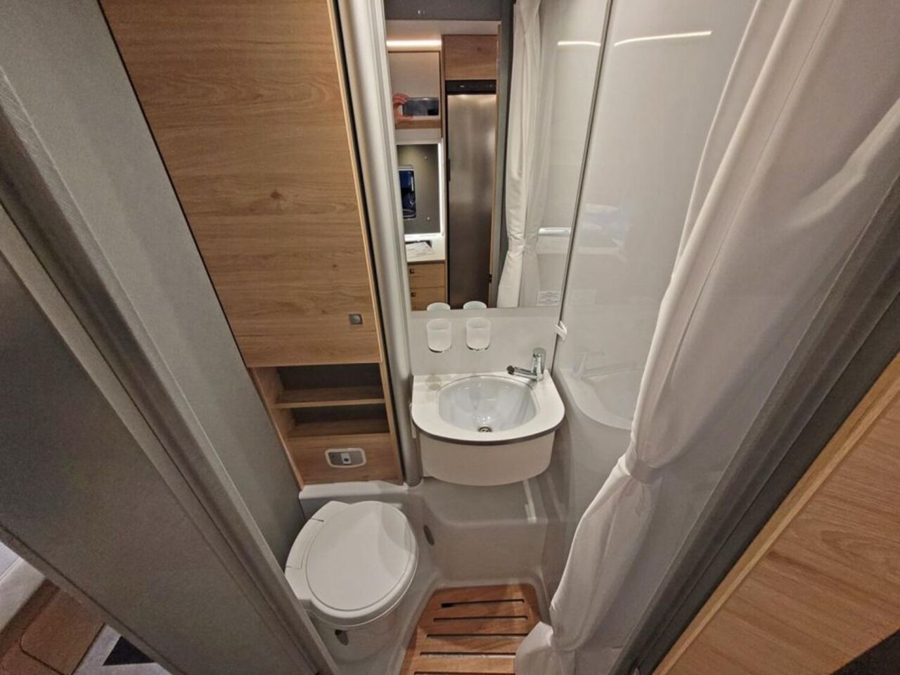 DETHLEFFS T 6812 EB Active Automatik*ACC*RFK Ansicht 10 für Fahrzeugdetailseite