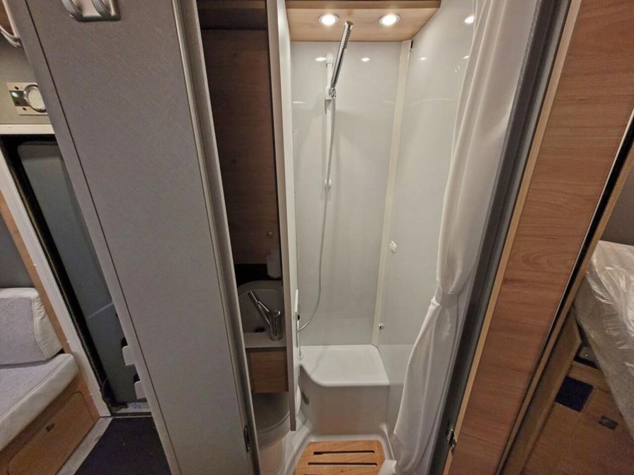 DETHLEFFS T 6812 EB Active Automatik*ACC*RFK Ansicht 11 für Fahrzeugdetailseite