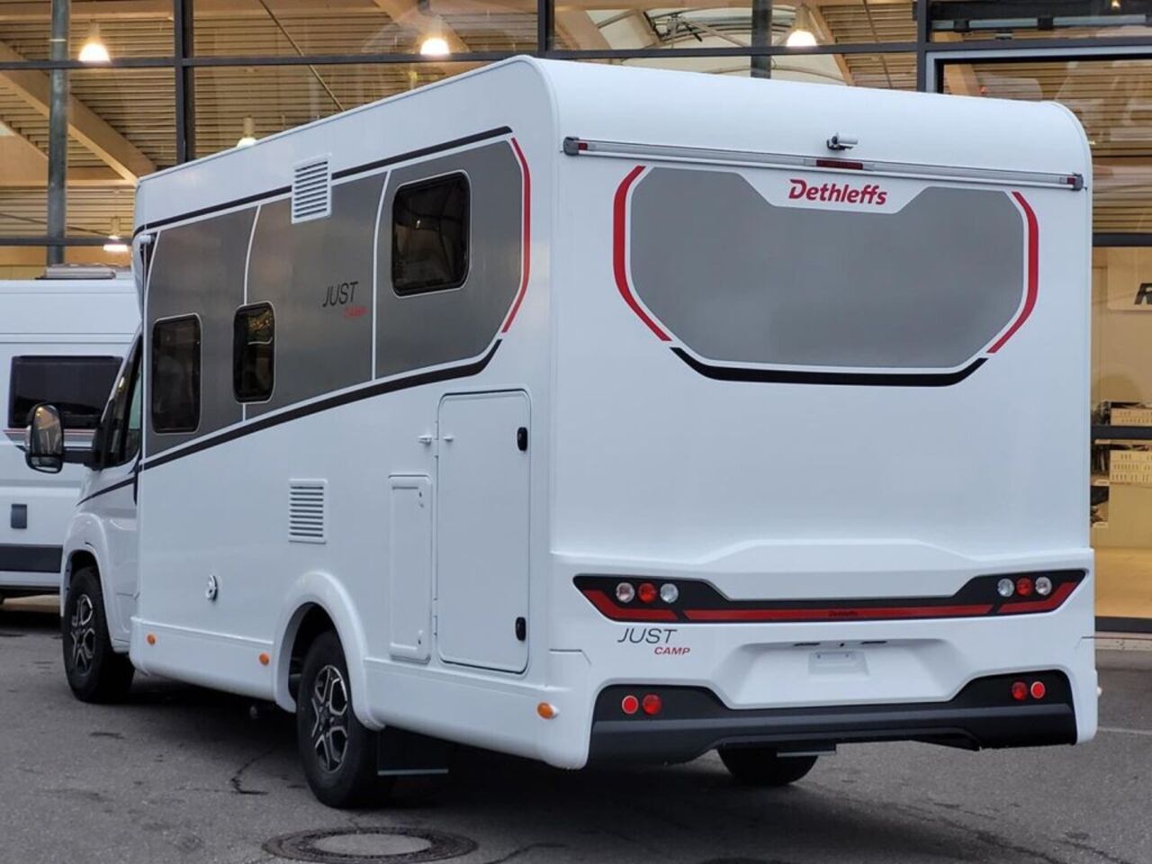 DETHLEFFS T 6812 EB Active Automatik*ACC*RFK Ansicht 3 für Fahrzeugdetailseite