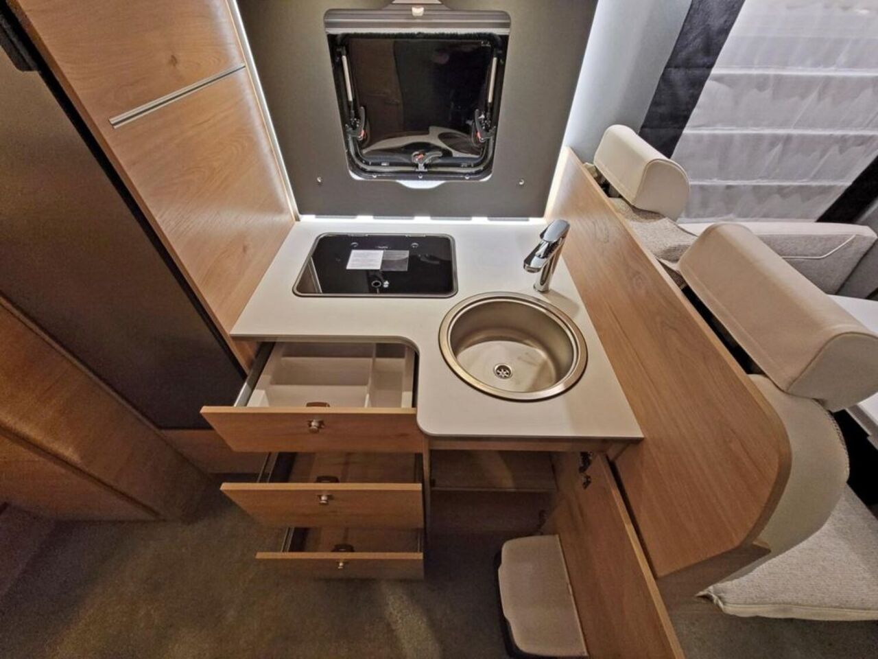 DETHLEFFS T 6812 EB Active Automatik*ACC*RFK Ansicht 7 für Fahrzeugdetailseite