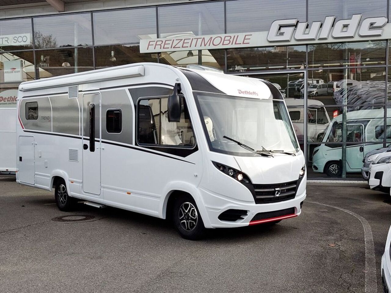 DETHLEFFS I 7057 EBL Ansicht 1 für Fahrzeugdetailseite