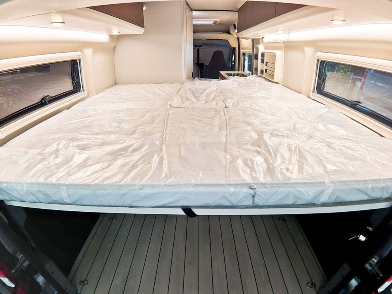 WESTFALIA 640 E Automatik*Solar*Markise Ansicht 13 für Fahrzeugdetailseite