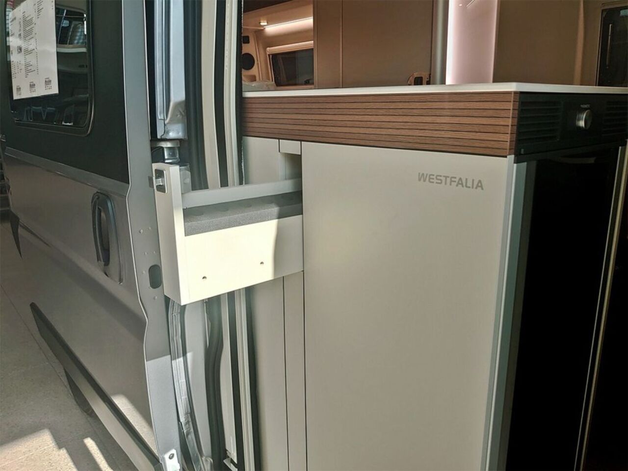 WESTFALIA 640 E Automatik*Solar*Markise Ansicht 18 für Fahrzeugdetailseite