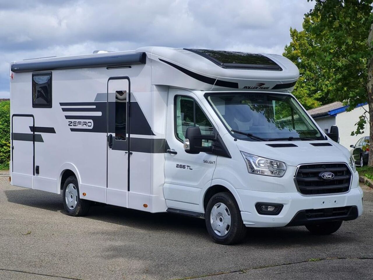 ROLLER TEAM 266 TL *ATM*32"*ACC*Winter Paket*LITHIUM Ansicht 1 für Fahrzeugdetailseite