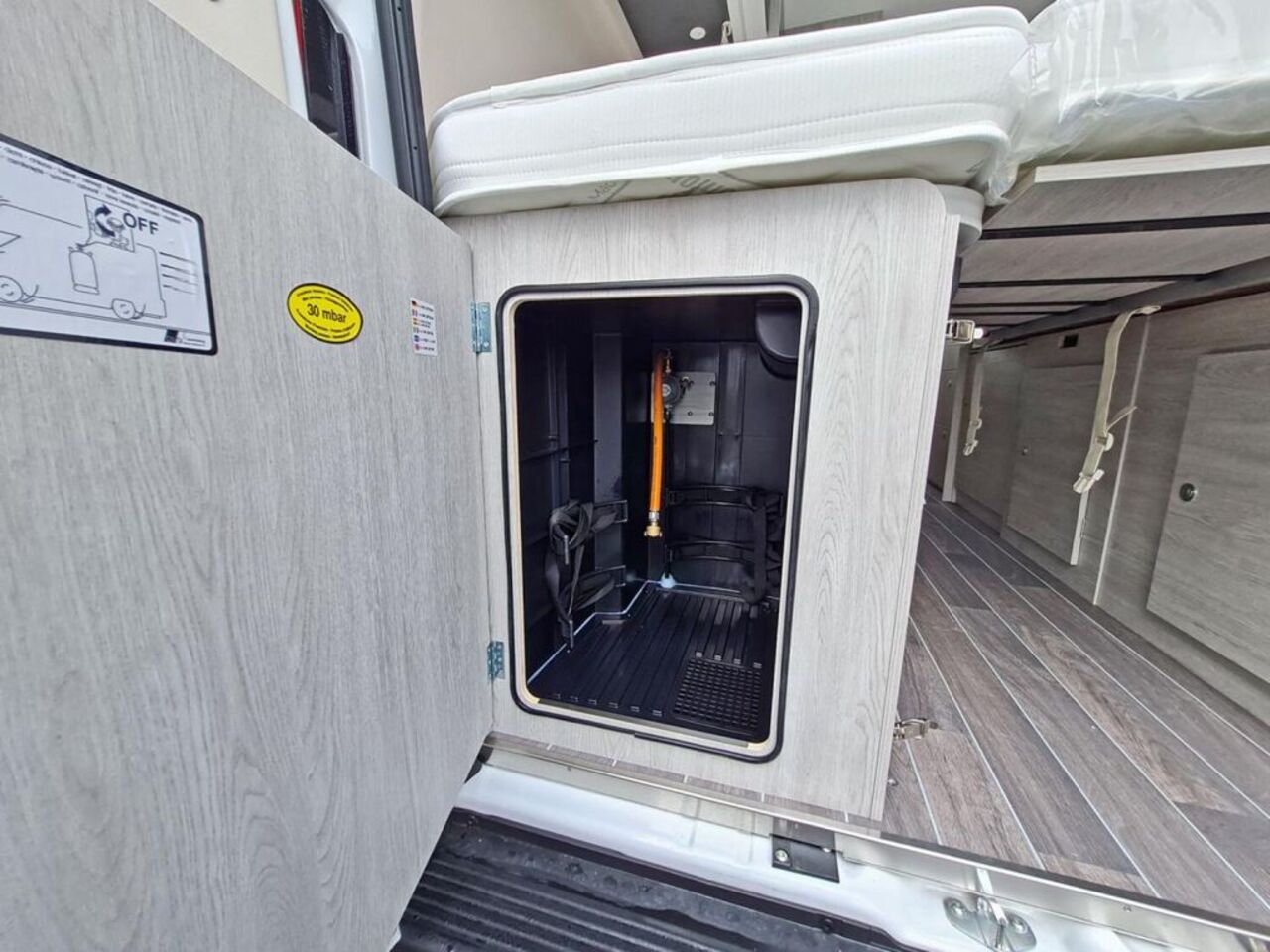 ROLLER TEAM ADVANCE 6 *SOLAR*ACC*Allwetter* Ansicht 15 für Fahrzeugdetailseite