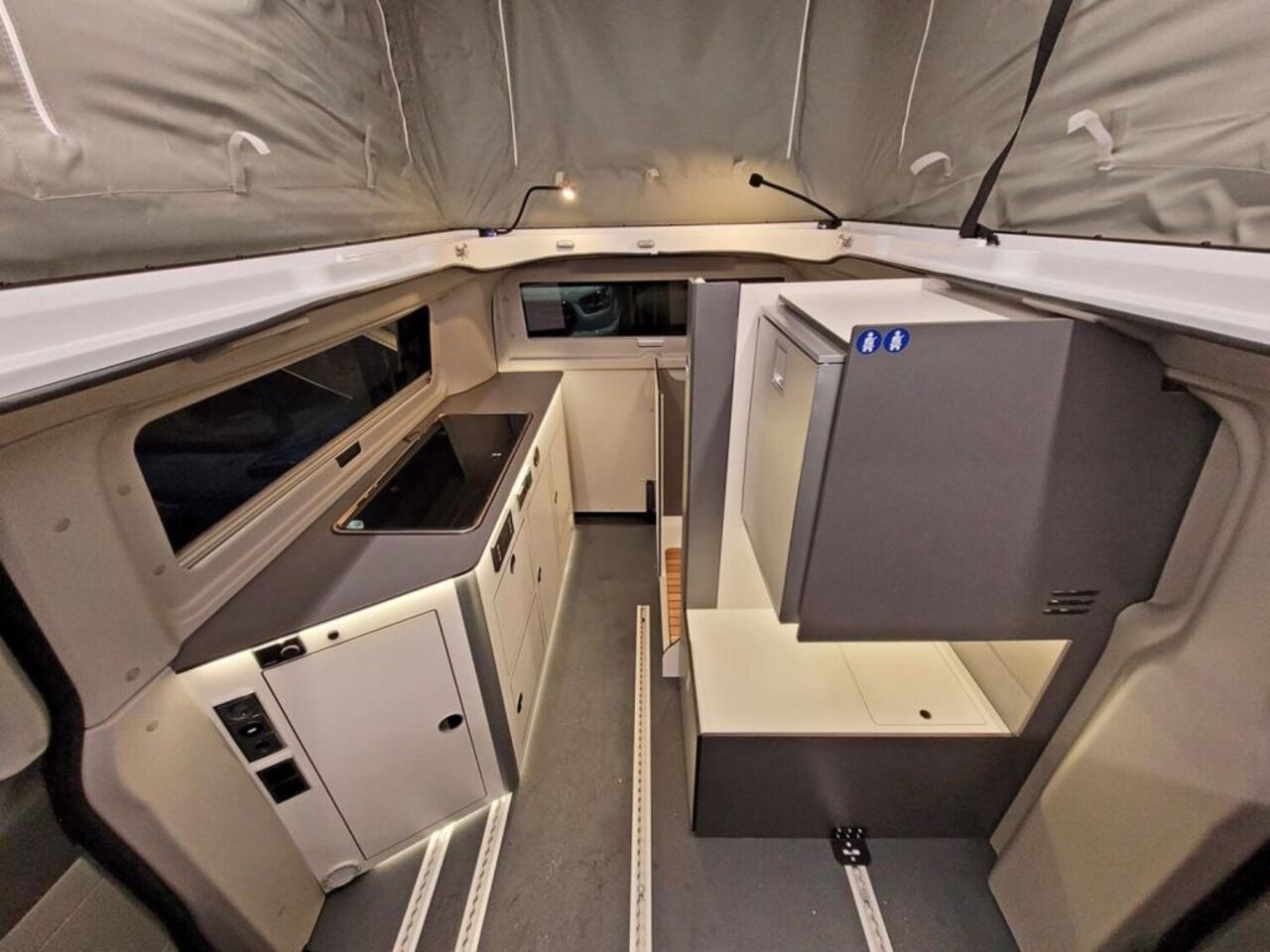 KARMANN 550 *170PS*ATM*AHK*VIVA*ROT*BOILER* Ansicht 8 für Fahrzeugdetailseite