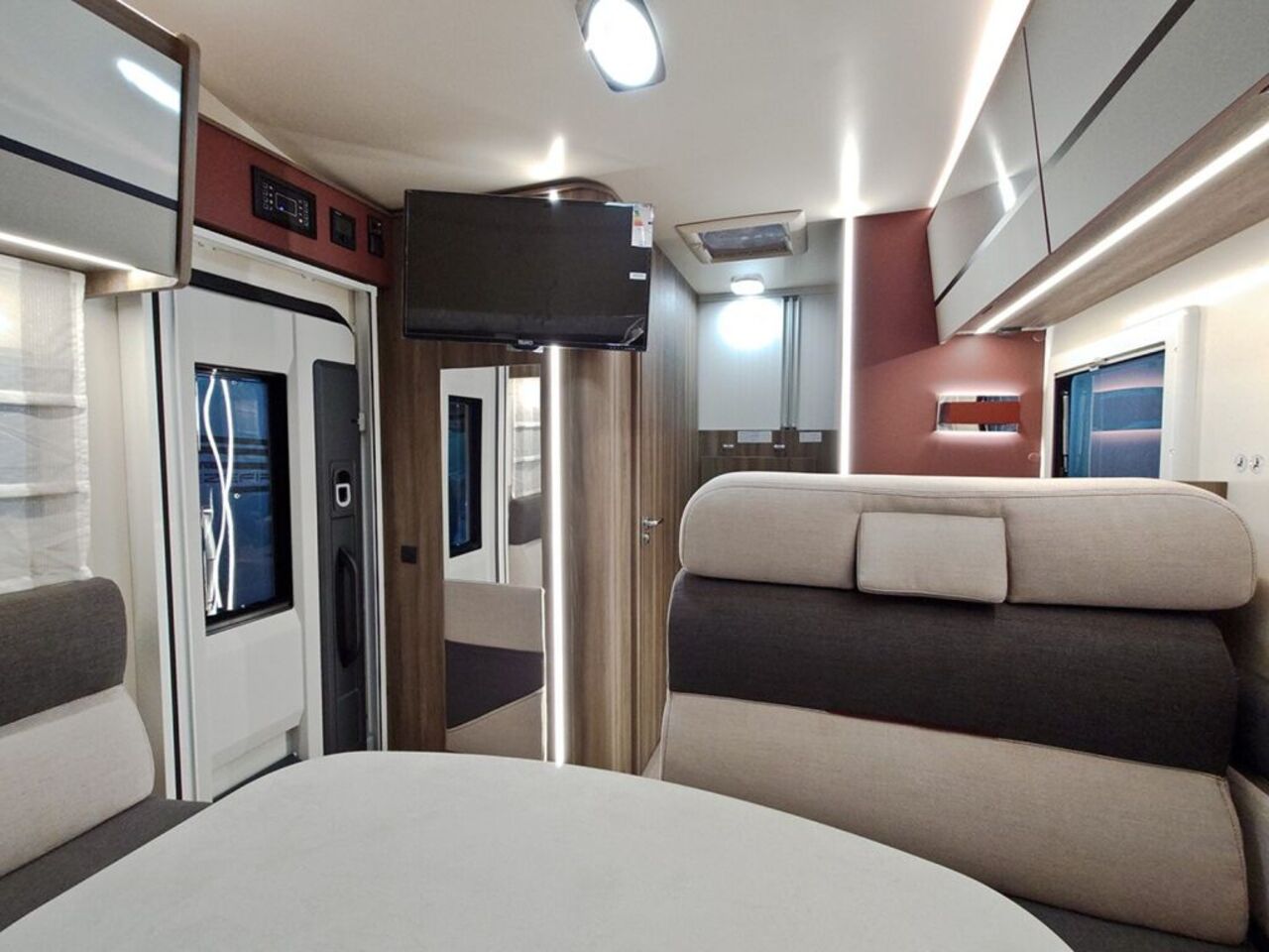 ROLLER TEAM 290 M Sport *ATM*32"*ACC*Winter Paket*LITHIUM Ansicht 8 für Fahrzeugdetailseite