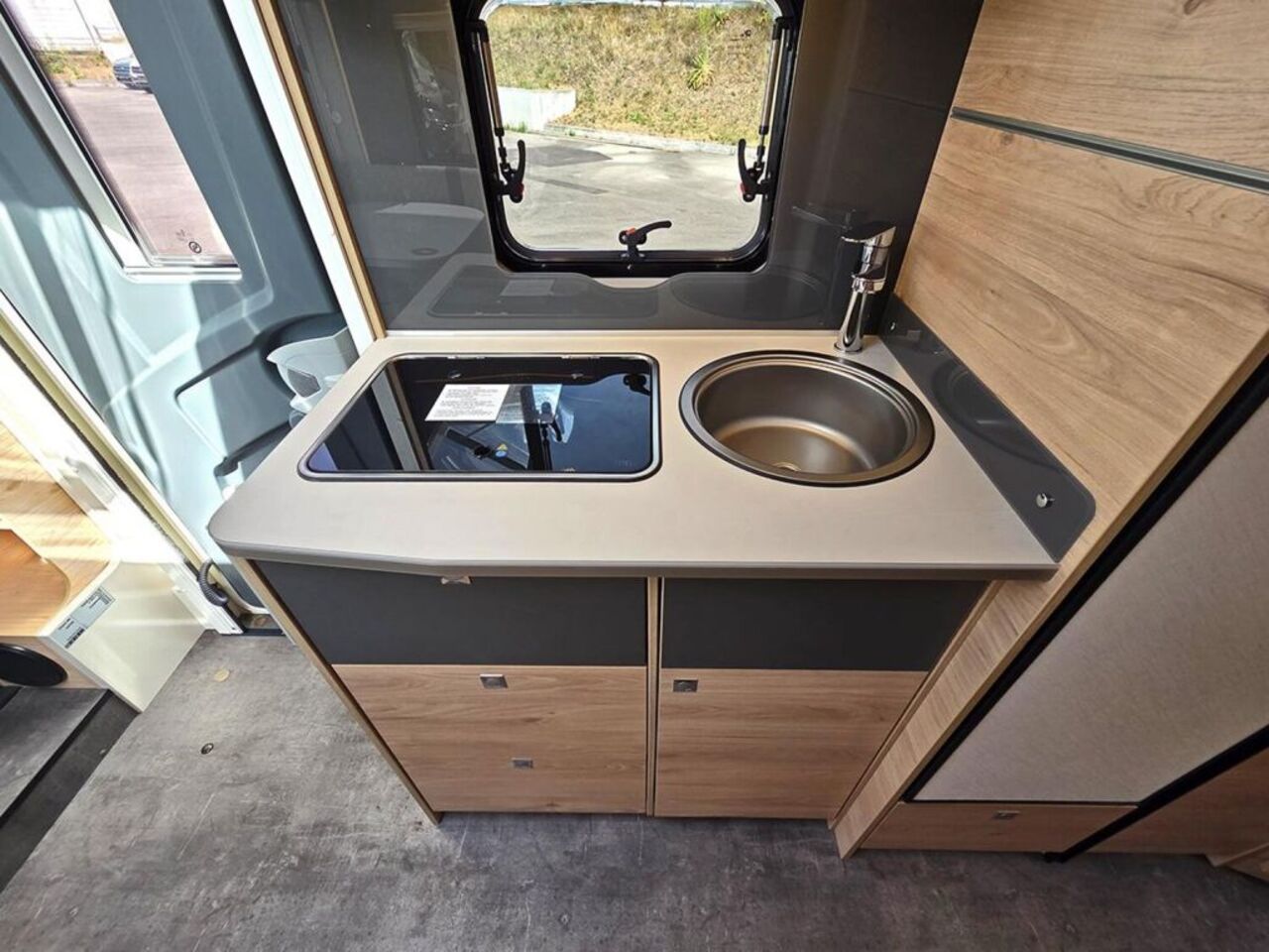 DETHLEFFS I 6 Active 180PS*ACTIVE*AUTOMATIK*DUOCONTROL* Ansicht 6 für Fahrzeugdetailseite