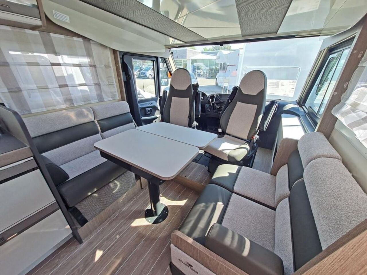 ROLLER TEAM 287 Integral *ATM*32"*Winter Paket*LITHIUM Ansicht 4 für Fahrzeugdetailseite