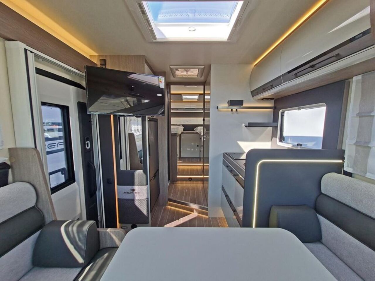 ROLLER TEAM 287 Integral *ATM*32"*Winter Paket*LITHIUM Ansicht 5 für Fahrzeugdetailseite