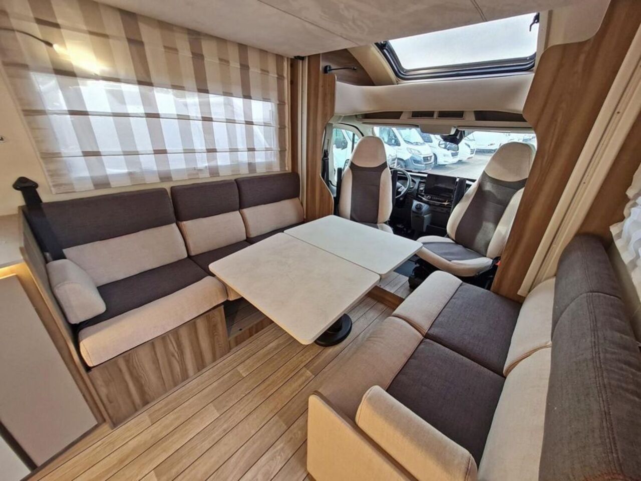 ROLLER TEAM 234 TL *ATM*32"*ACC*Winter Paket*LITHIUM Ansicht 4 für Fahrzeugdetailseite