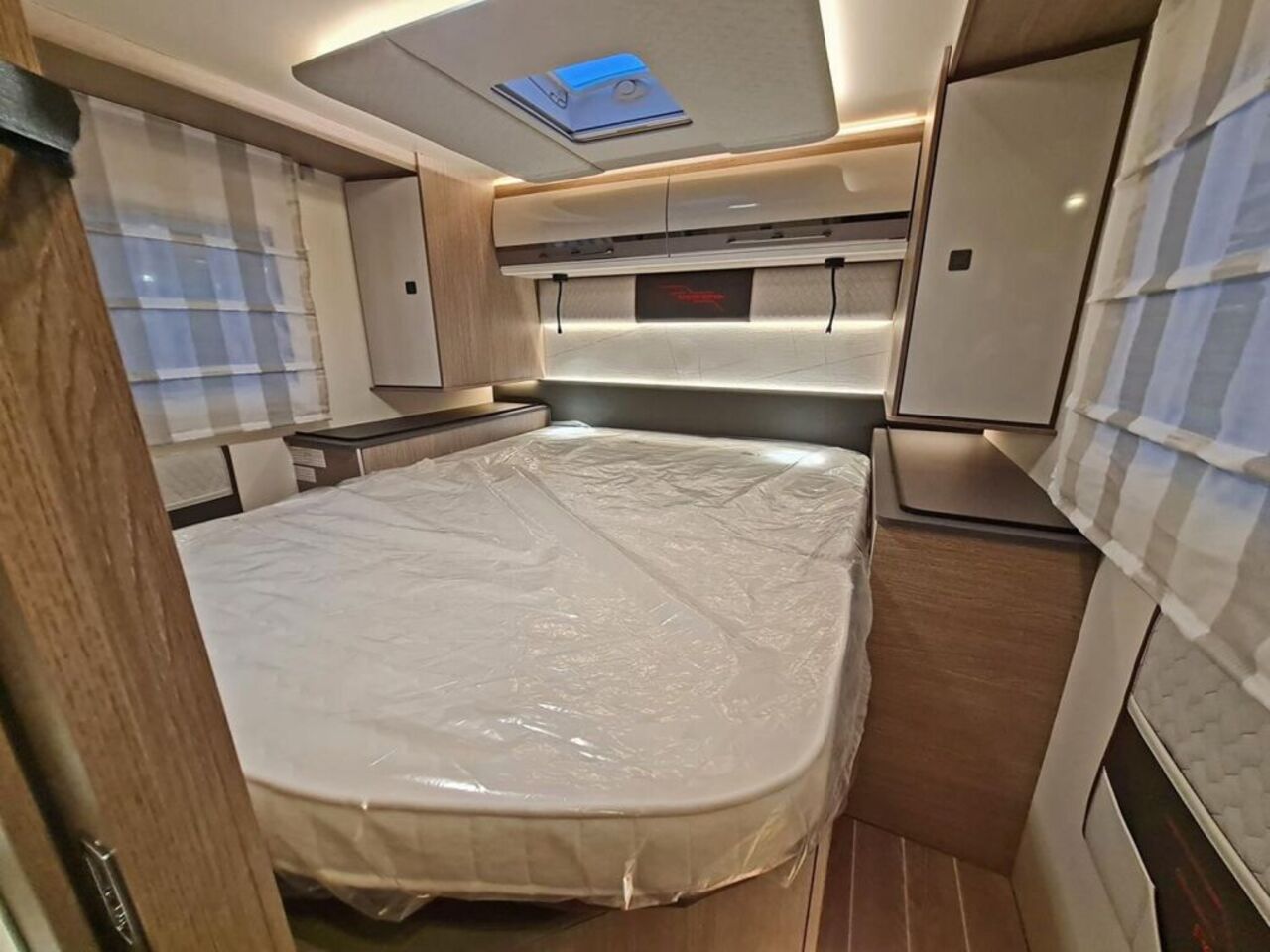 ROLLER TEAM 266 TL POWER Edition 180PS* ACC*SAT*LITHIUM* Ansicht 13 für Fahrzeugdetailseite