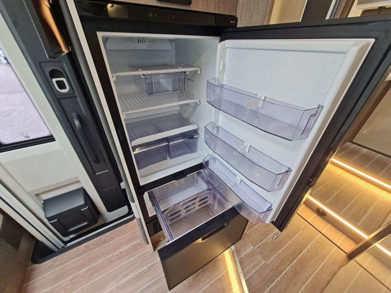 ROLLER TEAM 287 P Ford Ansicht 8 für Fahrzeugdetailseite