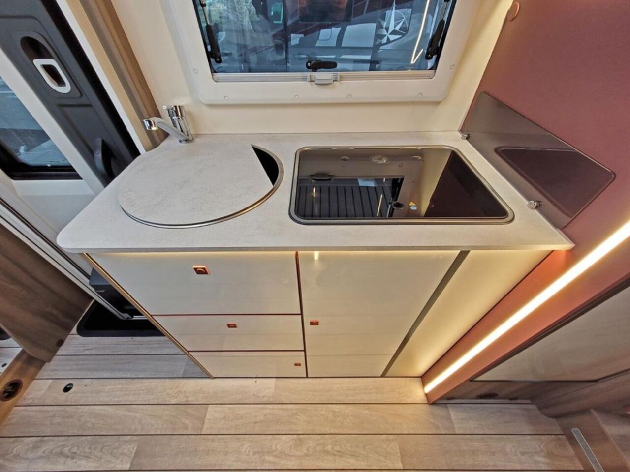 ROLLER TEAM 281 P *ATM*32"*ACC*Winter Paket*LITHIUM Ansicht 6 für Fahrzeugdetailseite