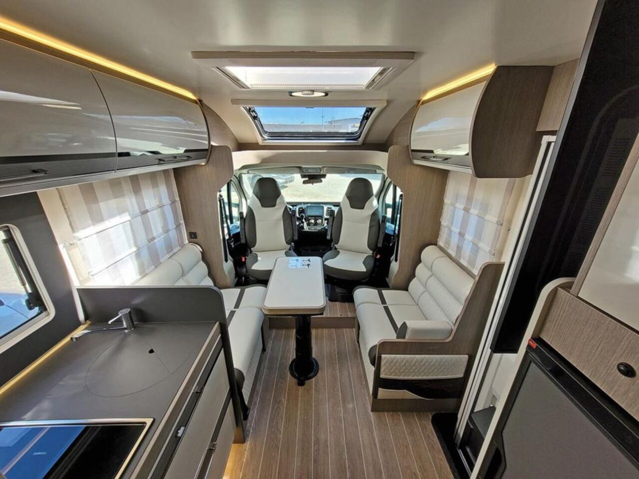 ROLLER TEAM 287 P POWER Edition 180PS* ACC*SAT*LITHIUM* Ansicht 13 für Fahrzeugdetailseite