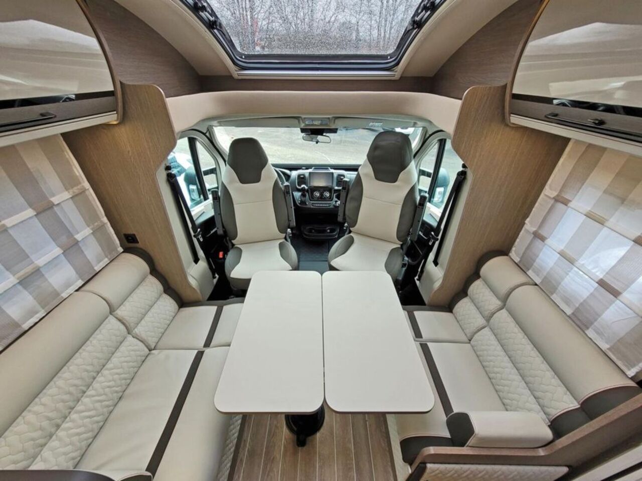 ROLLER TEAM 287 P POWER Edition 180PS* ACC*SAT*LITHIUM* Ansicht 14 für Fahrzeugdetailseite