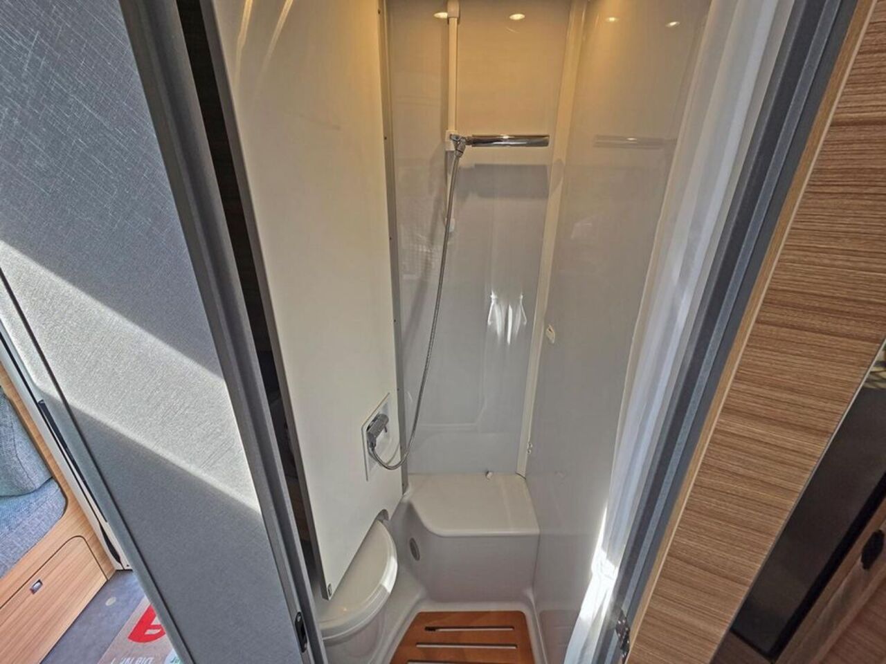 DETHLEFFS T 6812 EB Ansicht 10 für Fahrzeugdetailseite