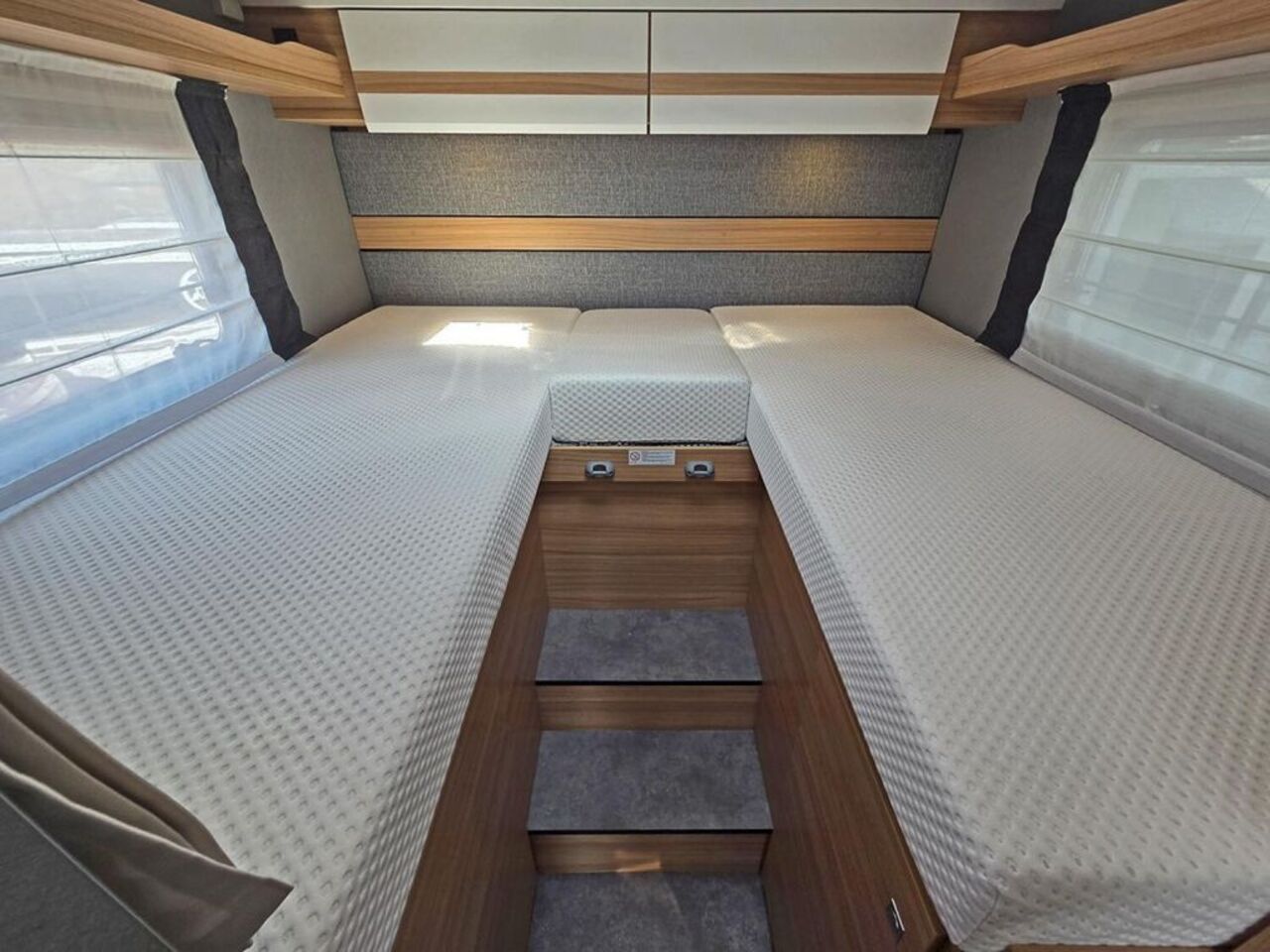 DETHLEFFS T 6812 EB Ansicht 11 für Fahrzeugdetailseite