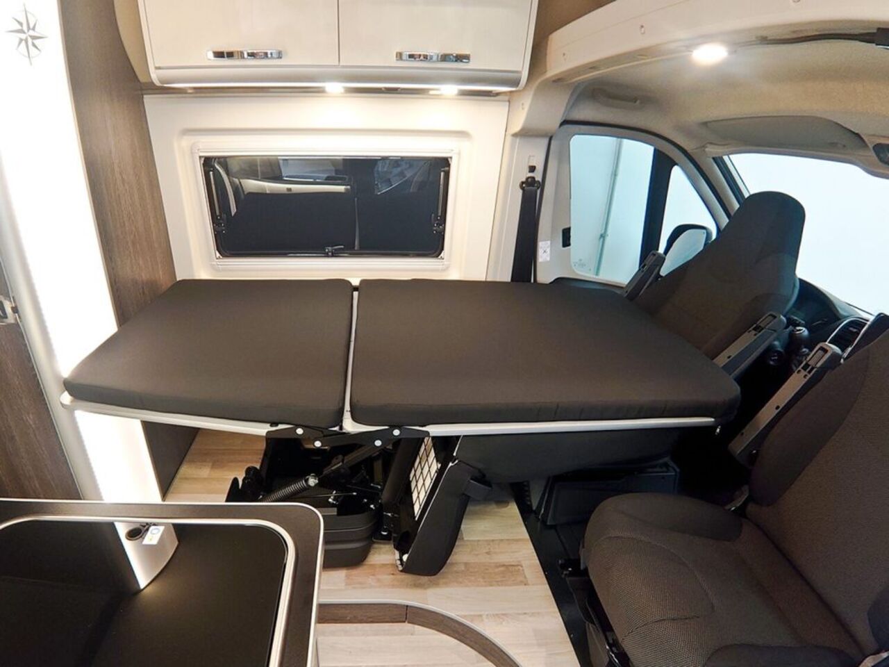 WESTFALIA 601 D AHK*Navi*Markise*Winterpaket* Ansicht 13 für Fahrzeugdetailseite