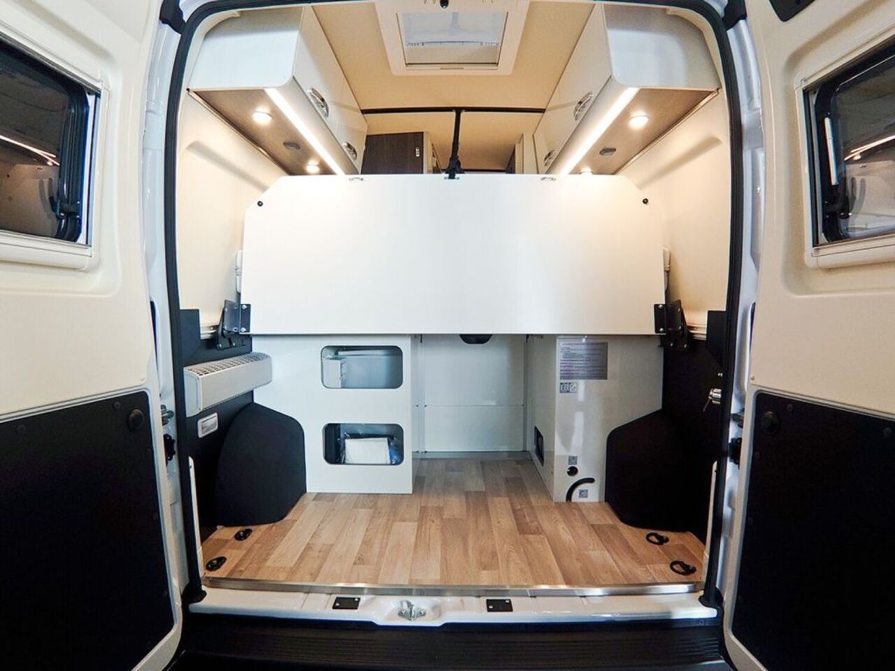 WESTFALIA 601 D AHK*Navi*Markise*Winterpaket* Ansicht 16 für Fahrzeugdetailseite