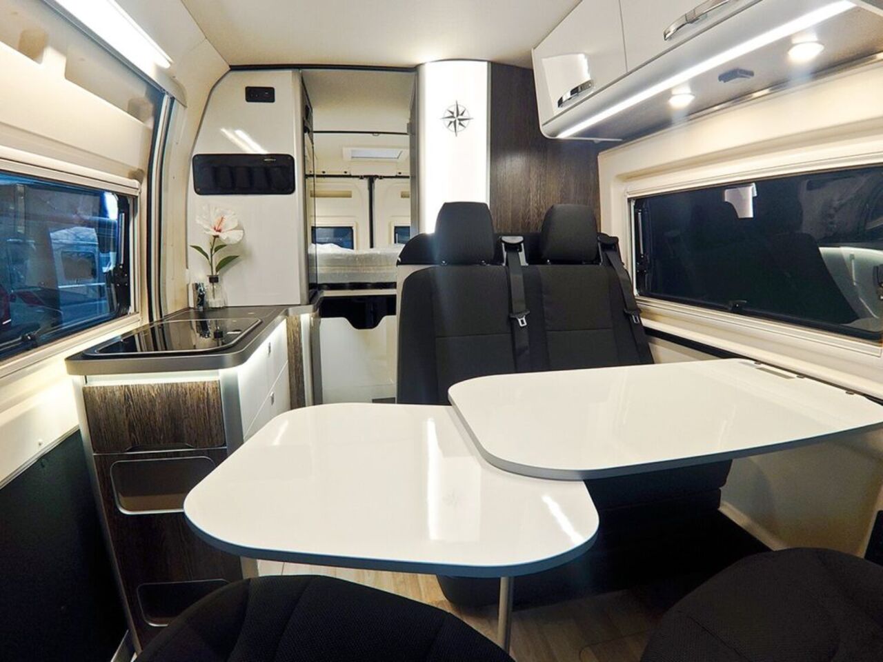 WESTFALIA 601 D AHK*Navi*Markise*Winterpaket* Ansicht 5 für Fahrzeugdetailseite