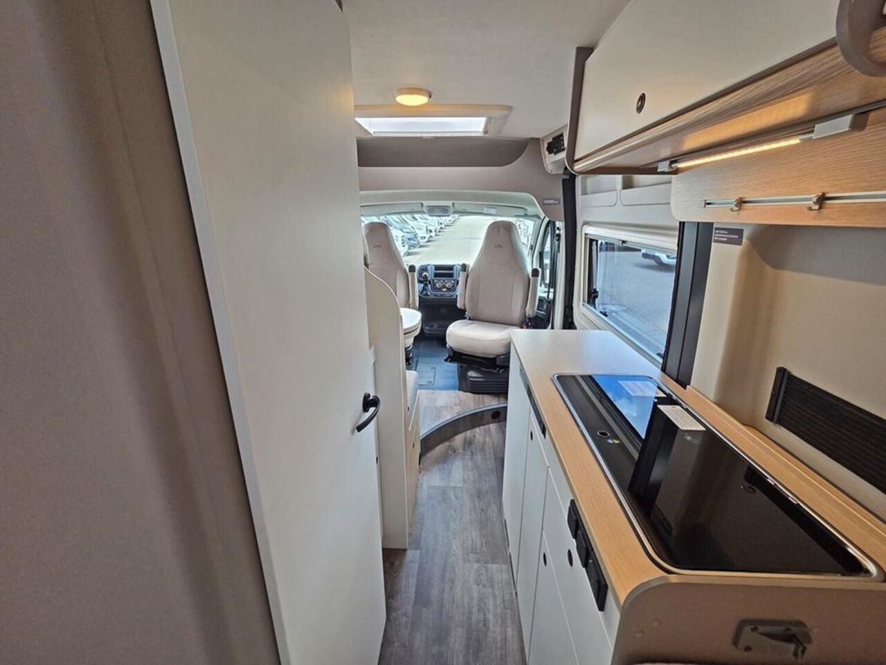 LMC 640 Pure Automatik*Allwetter Ansicht 13 für Fahrzeugdetailseite