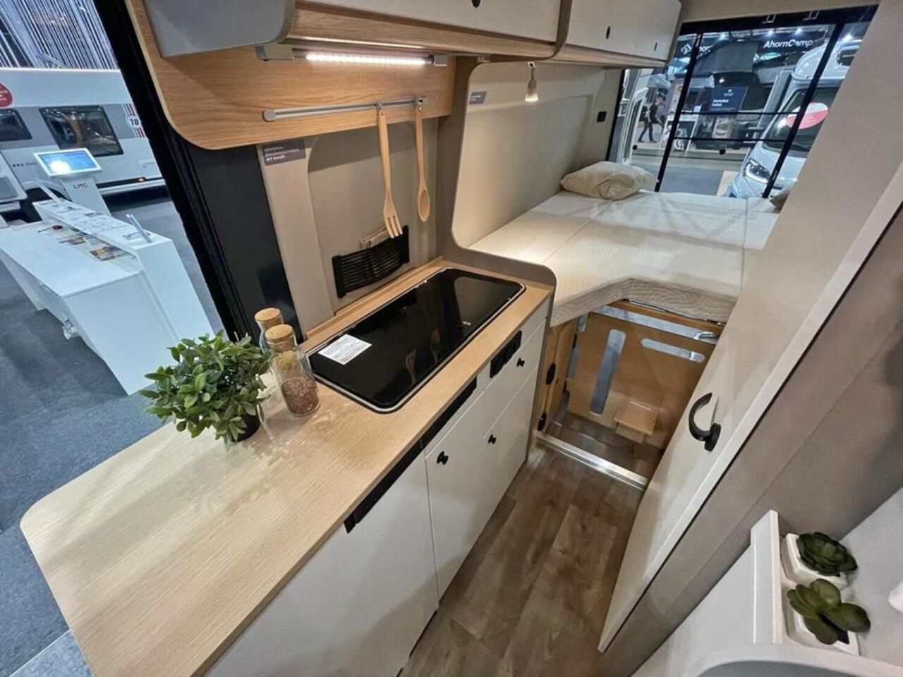 LMC Pure 640 Automatik*Allwetter Ansicht 7 für Fahrzeugdetailseite