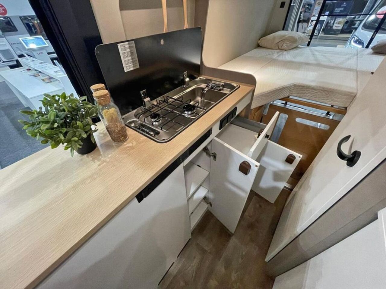 LMC Pure 640 Automatik*Allwetter Ansicht 8 für Fahrzeugdetailseite