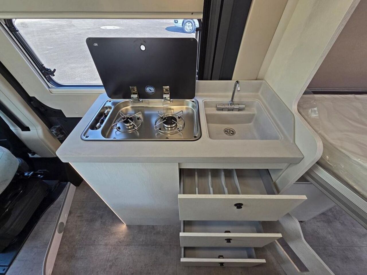 KARMANN 610 Lifestyle CONCEPT*AUTOMATIK Ansicht 12 für Fahrzeugdetailseite